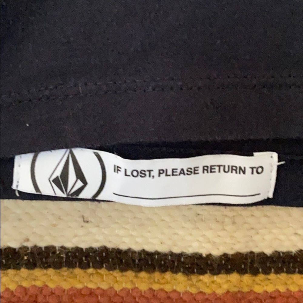 VOLCOM navy blue polo - Picture 6 of 6